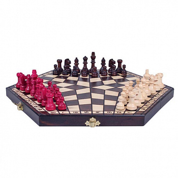 Средние шахматы «На троих»