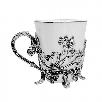 Серебряная чайная чашка «Цветочная»